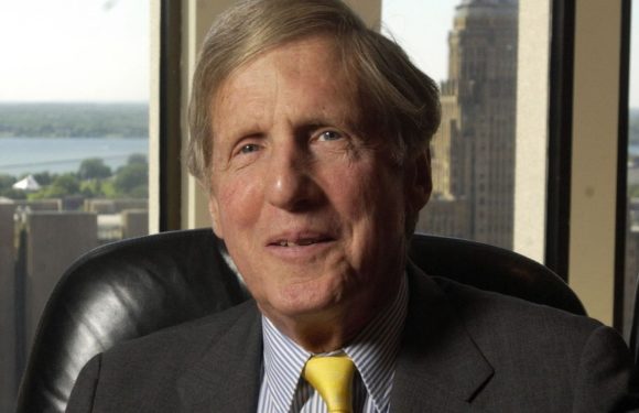 Robert Wilmers, CEO of M&T Bank dies at the age of 83