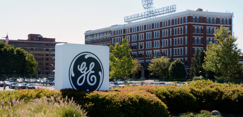 General Electric to cut 12,000 jobs in power business revamp