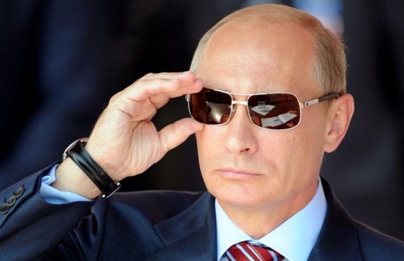 Buy our gas, save your oil, Putin tells Saudi Arabia