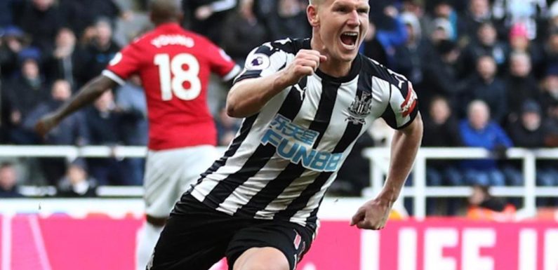 The Magpies defeat the Red Devils, courtesy a Matt Ritchie goal