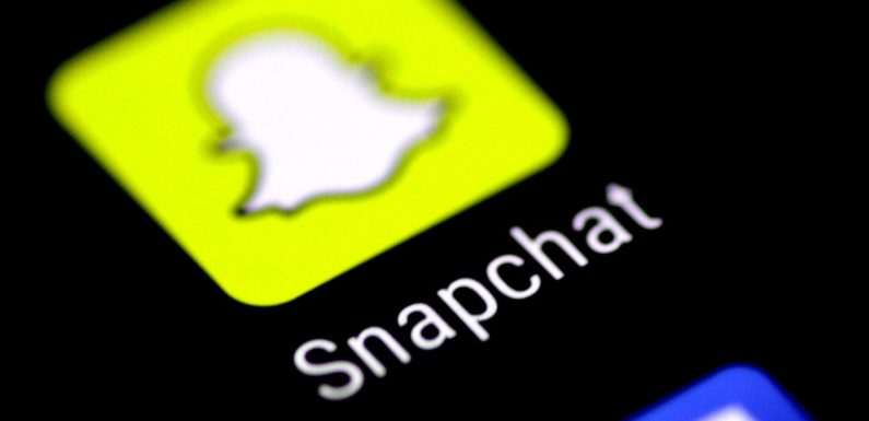 16-person group video call added by Snapchat